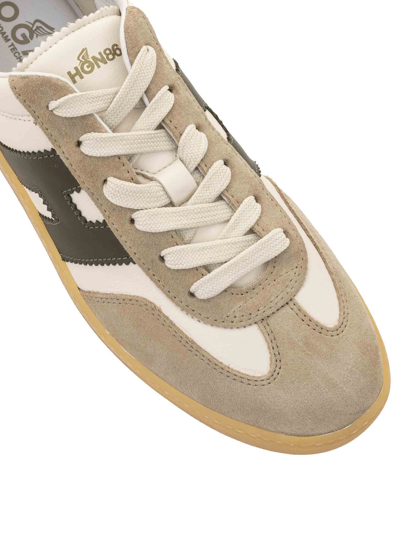 hii07　 Orbit Half-zip Sweatshirt - Red | Levi's® RO